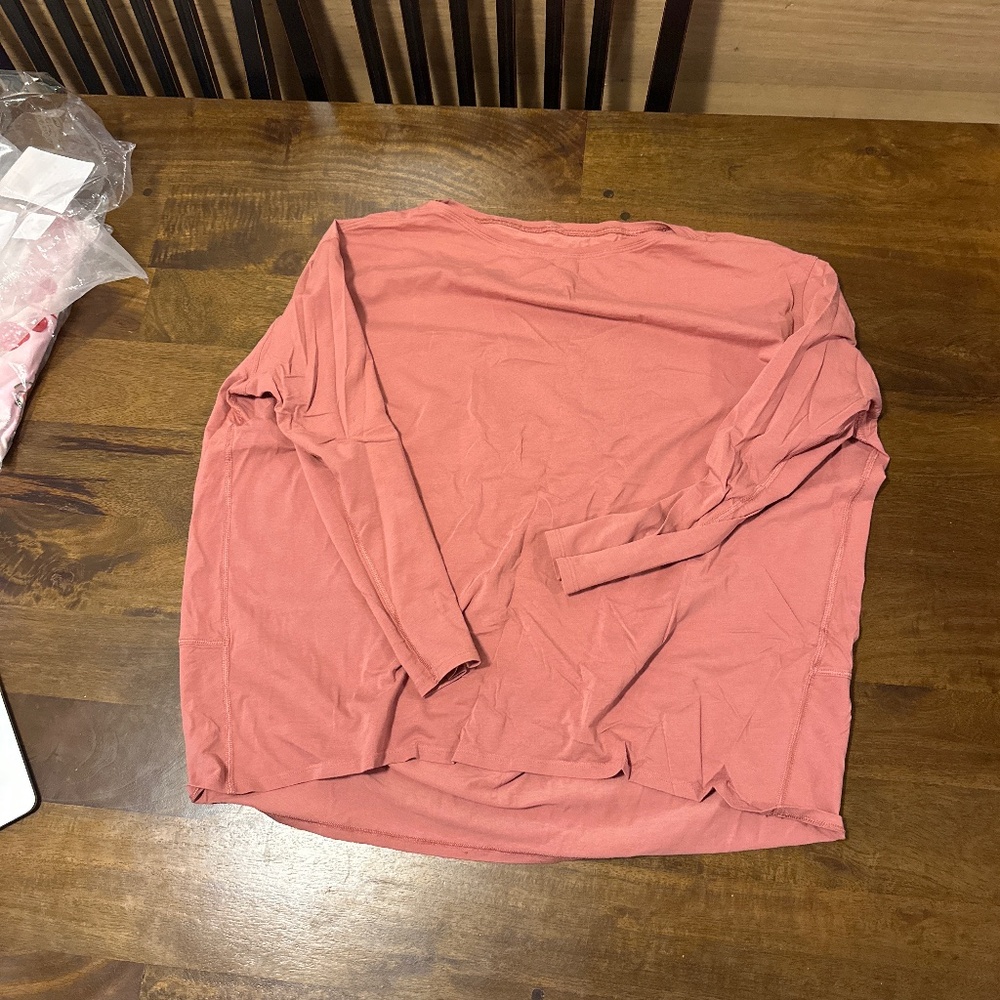 Lululemon long sleeve, 10